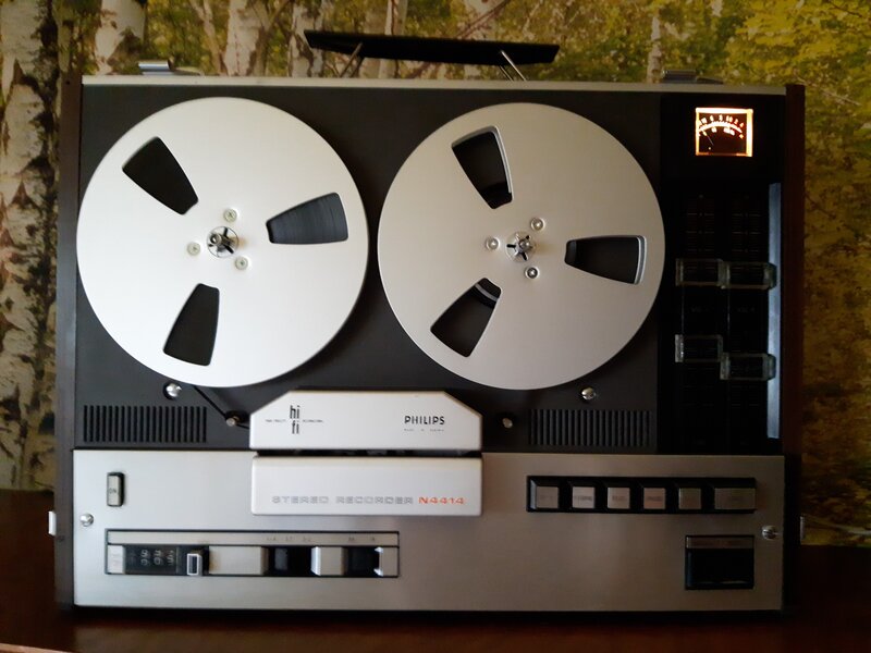 Vand magnetofon Philips N-4414 HI-FI