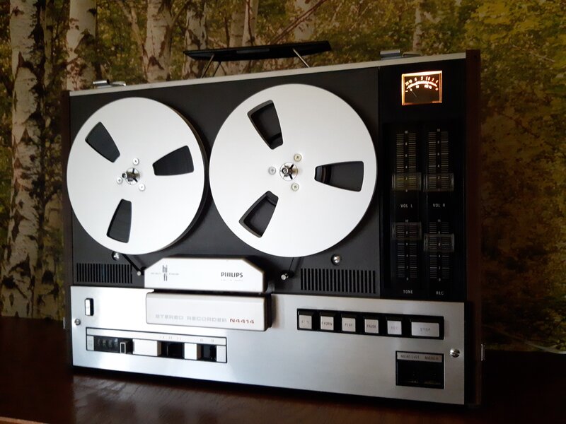 Vand magnetofon Philips N-4414 HI-FI